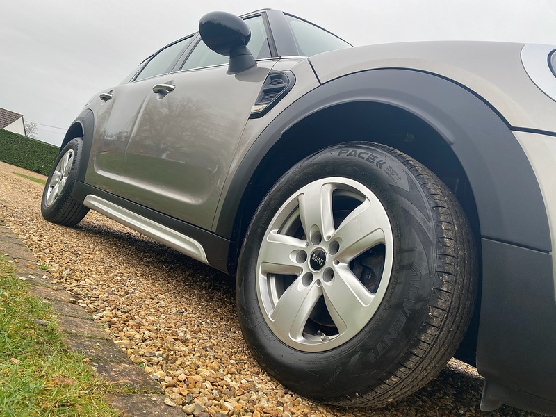 MINI 2.0 Cooper D SUV 5dr Diesel Manual Euro 6 (s/s) (150 ps)