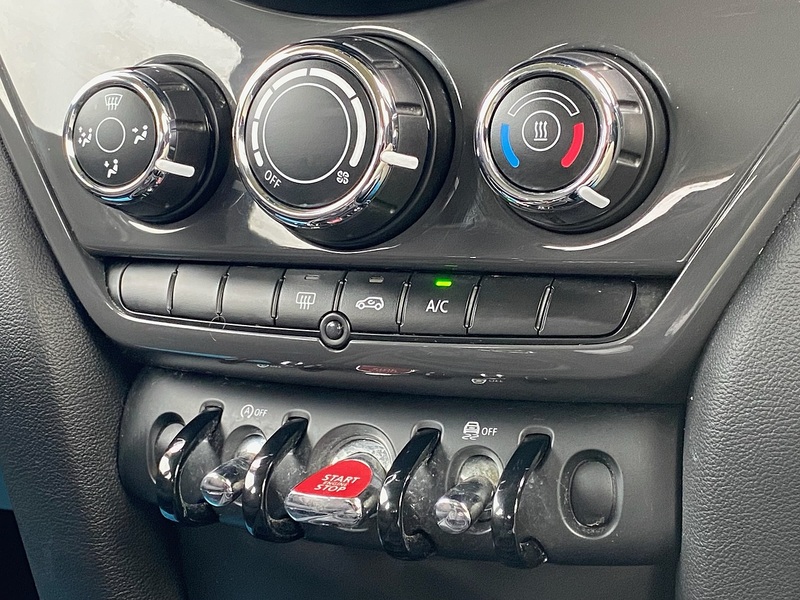 MINI 2.0 Cooper D SUV 5dr Diesel Manual Euro 6 (s/s) (150 ps)