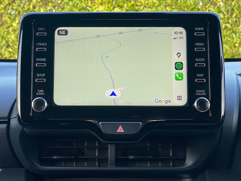 Toyota 1.5 VVT-h GR SPORT Hatchback 5dr Petrol Hybrid E-CVT Euro 6 (s/s) (116 ps)