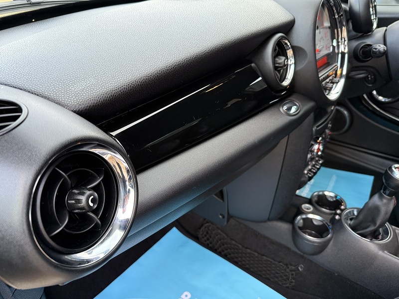 MINI 1.6 Cooper Coupe 2dr Petrol Manual Euro 5 (s/s) (122 ps)
