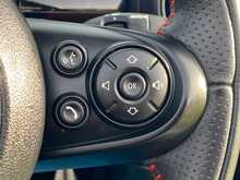 MINI Convertible John Cooper Works - U2281