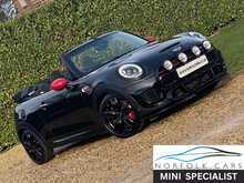 MINI Convertible John Cooper Works - U2281
