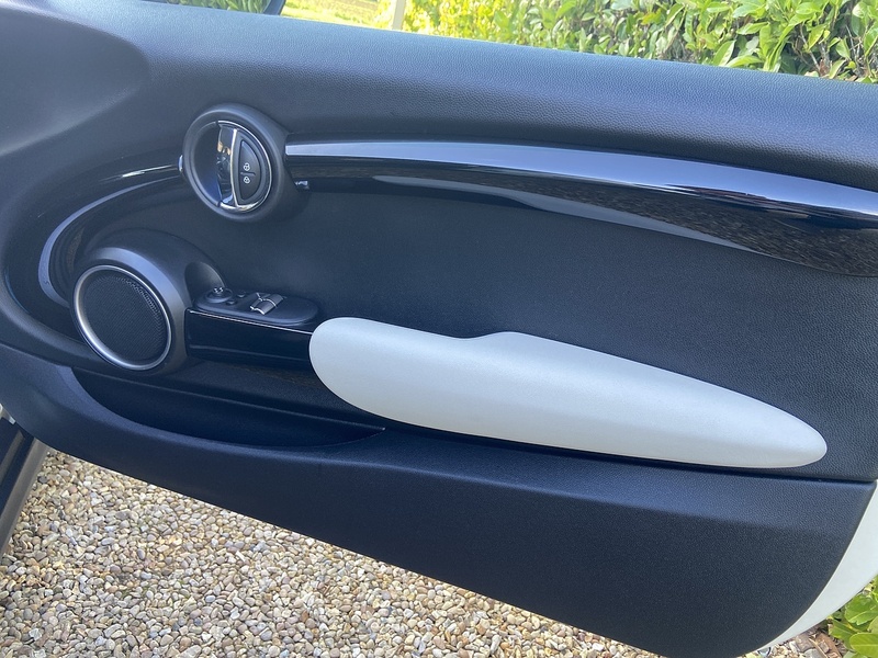 MINI Cooper S Hatchback 2.0 Automatic Petrol