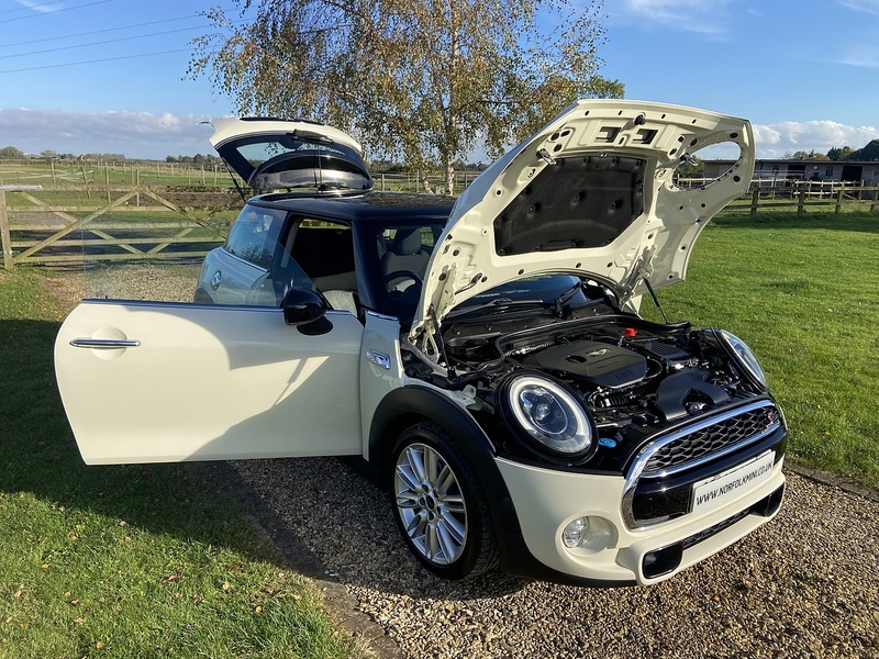 MINI Cooper S Hatchback 2.0 Automatic Petrol