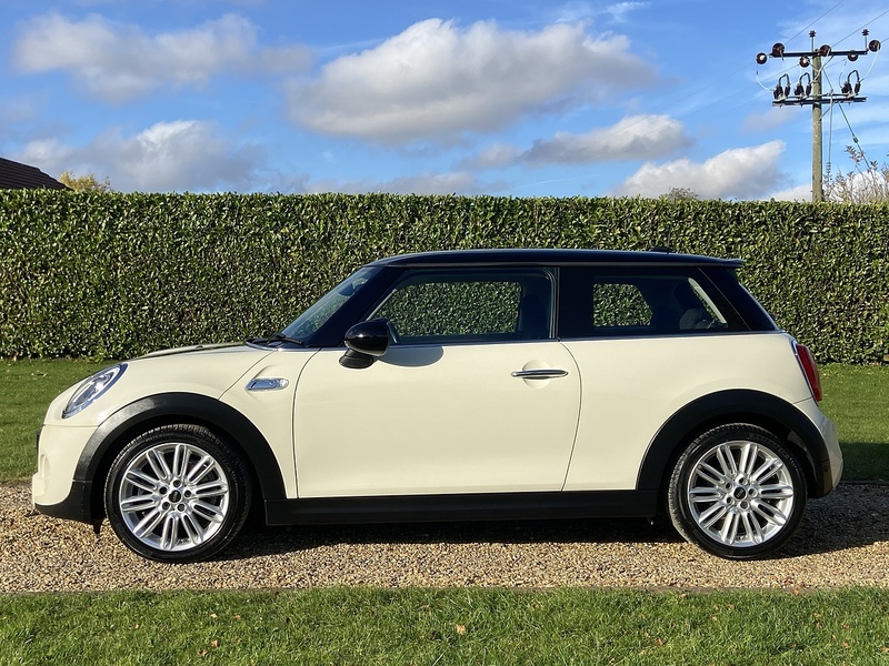 MINI Cooper S Hatchback 2.0 Automatic Petrol