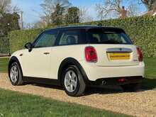 MINI Hatch Cooper - U2304