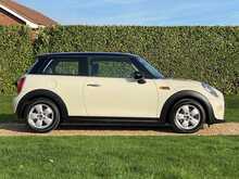 MINI Hatch Cooper - U2304