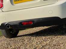 MINI Hatch Cooper - U2304