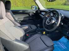 MINI Hatch Cooper - U2304