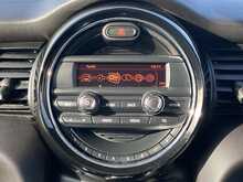 MINI Hatch Cooper - U2304