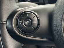 MINI Hatch Cooper - U2307