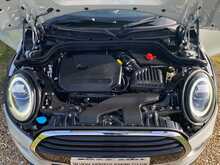 MINI Hatch Cooper - U2307