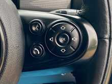 MINI Hatch Cooper - U2310
