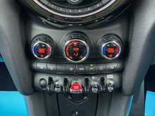 MINI Hatch One Classic - U2312