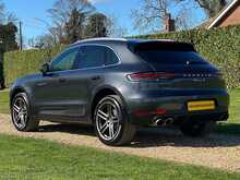 Porsche Macan T V6 S - U2313