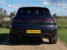 Porsche Macan T V6 S - U2313