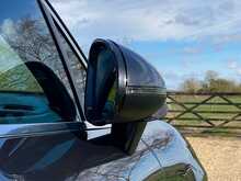 Porsche Macan T V6 S - U2313