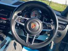 Porsche Macan T V6 S - U2313