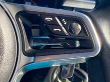 Porsche Macan T V6 S - U2313