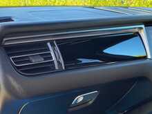 Porsche Macan T V6 S - U2313