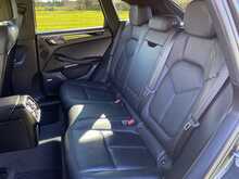 Porsche Macan T V6 S - U2313