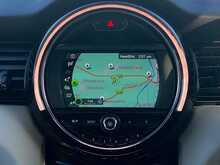 MINI Hatch Cooper Exclusive - U2314