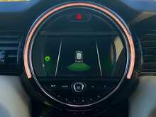 MINI Hatch Cooper Exclusive - U2314