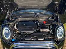 MINI Hatch Cooper Exclusive - U2314