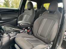 MINI Hatch Cooper Sport - U2318