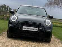 MINI Hatch Cooper Sport - U2318