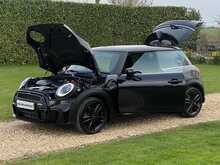 MINI Hatch Cooper Sport - U2318