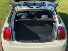 MINI Hatch Cooper - U2324