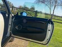 MINI Hatch Cooper - U2324