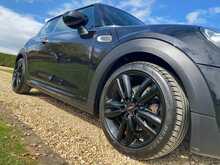 MINI Hatch Cooper Sport - U2331