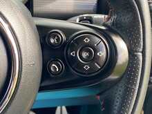 MINI Hatch Cooper Sport - U2331