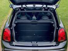 MINI Hatch Cooper Sport - U2331