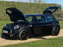 MINI Hatch Cooper Sport - U2331