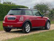 MINI Hatch Cooper D - U2340