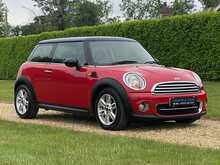 MINI Hatch Cooper D - U2340