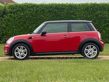 MINI Hatch Cooper D - U2340