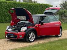 MINI Hatch Cooper D - U2340