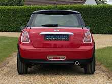 MINI Hatch Cooper D - U2340