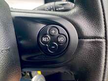 MINI Hatch Cooper D - U2340