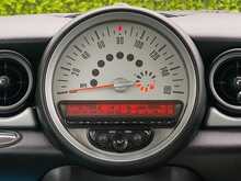 MINI Hatch Cooper D - U2340