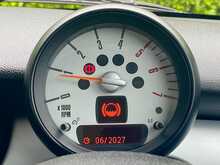 MINI Hatch Cooper D - U2340
