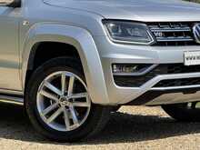 Volkswagen Amarok TDI V6 Highline - U2345
