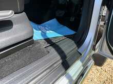 Volkswagen Amarok TDI V6 Highline - U2345