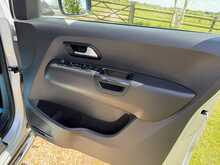 Volkswagen Amarok TDI V6 Highline - U2345