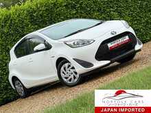 Toyota Aqua  - U2353