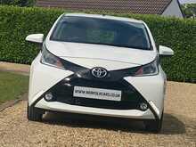 Toyota AYGO VVT-i x-pression - U2356